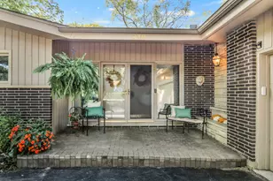 230 N Alleghany Rd, Grayslake, IL 60030 - Photo 3