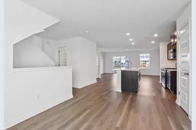 877 Briar Glen Court, Hampshire, IL 60140 - Photo 5