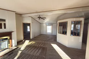 900 Micole Dr, Belvidere, IL 61008 - Photo 3