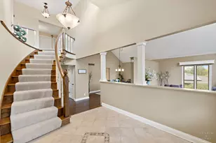 305 N Dale Ave, McHenry, IL 60050 - Photo 3