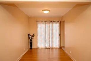 9404 Hamlin Ave, Des Plaines, IL 60016 - Photo 7