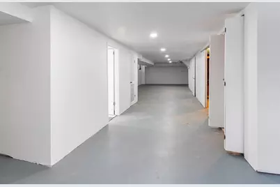 2206 W 81st Place, Chicago, IL 60620 - Photo 15