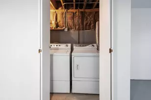 2206 W 81st Pl, Chicago, IL 60620 - Photo 17