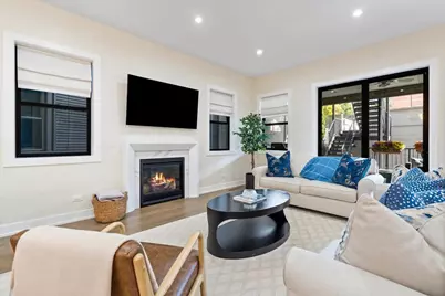 2625 N Wilton Avenue #1, Chicago, IL 60614 - Photo 9