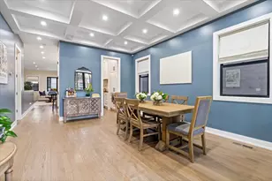 2625 N Wilton Ave, Chicago, IL 60614 - Photo 3