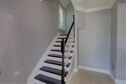 133 N 17th Avenue, Melrose Park, IL 60160 - Photo 5