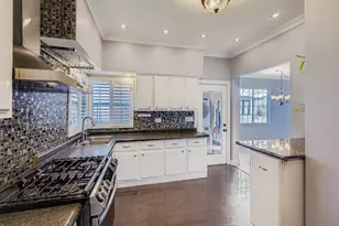 133 N 17th Ave, Melrose Park, IL 60160 - Photo 9