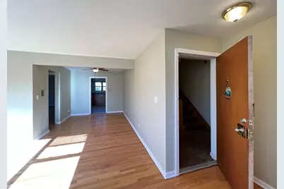 560 Princeton Street #A2W, Des Plaines, IL 60016 - Photo 5