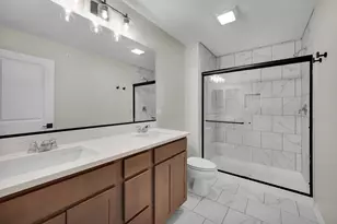 30W136 Wheeler Cir, Warrenville, IL 60563 - Photo 13