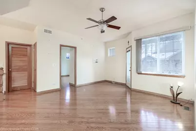 581 Blue Springs Drive, Fox Lake, IL 60020 - Photo 5