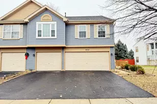 433 Gloria Ln, Oswego, IL 60543 - Photo 1