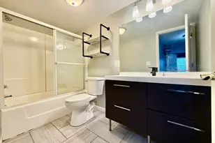 433 Gloria Ln, Oswego, IL 60543 - Photo 15