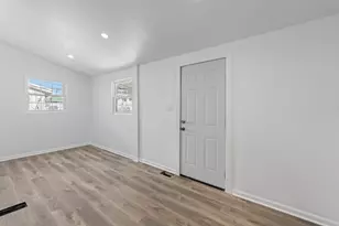 635 S 18th Ave, Maywood, IL 60153 - Photo 19