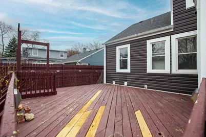 683 Columbia Avenue, Elgin, IL 60120 - Photo 27