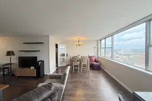 6301 N Sheridan Rd, Chicago, IL 60660 - Photo 7