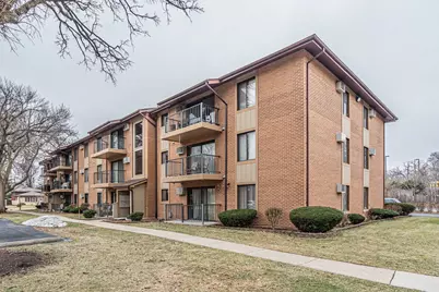 7010 W 110th Street #6, Worth, IL 60482 - Photo 3