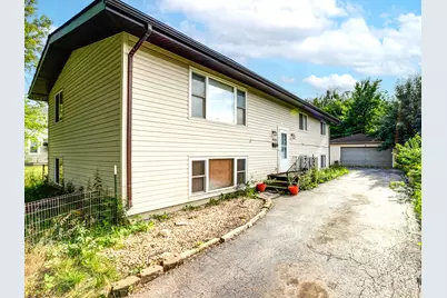 1605 S Desplaines Street, Joliet, IL 60436 - Photo 1