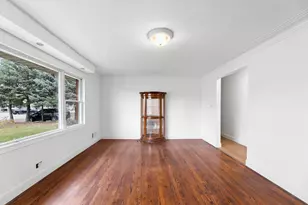 7307 W College Dr, Palos Heights, IL 60463 - Photo 3