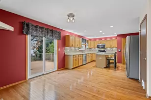 601 Edgewater Dr, Minooka, IL 60447 - Photo 7