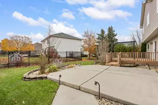 601 Edgewater Dr, Minooka, IL 60447 - Photo 25