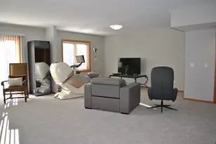 5005 W Warren St, Skokie, IL 60076 - Photo 3