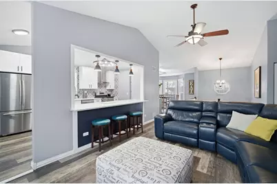 1032 Oak Tree Trail, Lake Villa, IL 60046 - Photo 9