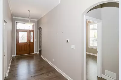 6 Sugar Maple Court, Lake in the Hills, IL 60156 - Photo 3