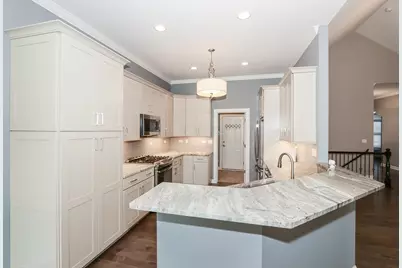 6 Sugar Maple Court, Lake in the Hills, IL 60156 - Photo 13