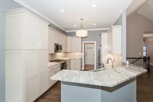 6 Sugar Maple Ct, Lake in the Hills, IL 60156 - Photo 13