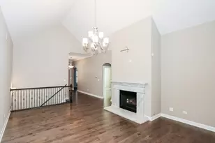 6 Sugar Maple Ct, Lake in the Hills, IL 60156 - Photo 5