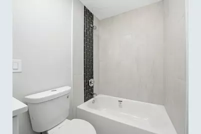 1388 Jill Court, Glendale Heights, IL 60139 - Photo 9