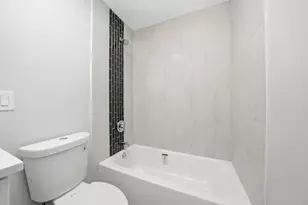 1388 Jill Ct, Glendale Heights, IL 60139 - Photo 9