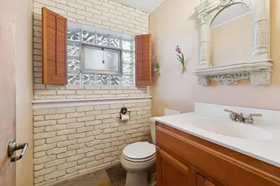 5440 S Edgewood Avenue, La Grange Highlands, IL 60525 - Photo 11