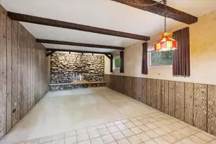 5440 S Edgewood Ave, La Grange Highlands, IL 60525 - Photo 9