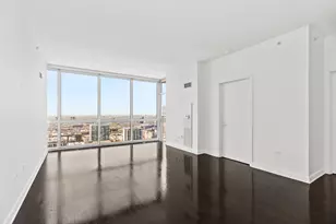 1901 S Calumet Ave, Chicago, IL 60616 - Photo 7