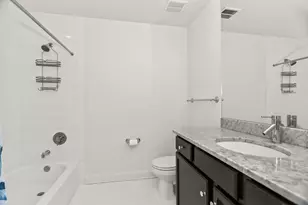 1901 S Calumet Ave, Chicago, IL 60616 - Photo 25