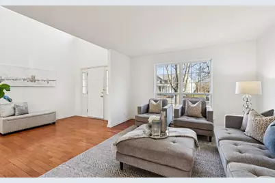 1986 S Egret Court, Libertyville, IL 60048 - Photo 5