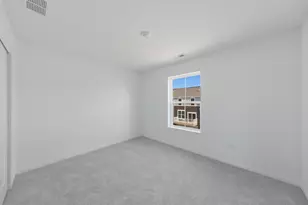 1256 Glenmont St, Algonquin, IL 60102 - Photo 9