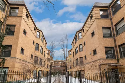 7637 N Greenview Avenue #2W, Chicago, IL 60626 - Photo 1