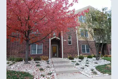 209 Glengarry Drive #302, Bloomingdale, IL 60108 - Photo 1