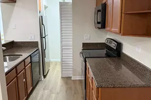 209 Glengarry Dr, Bloomingdale, IL 60108 - Photo 7