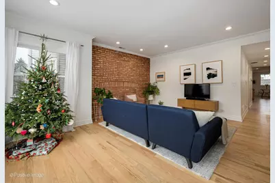 2537 N Hamlin Avenue #1N, Chicago, IL 60647 - Photo 5