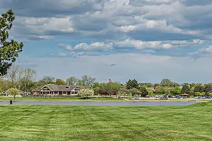 263 S Clubhouse Dr, Palatine, IL 60074 - Photo 23