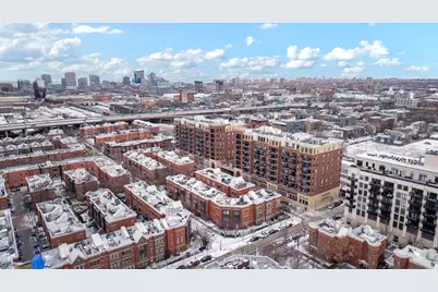 811 W 15th Place #610, Chicago, IL 60608 - Photo 35
