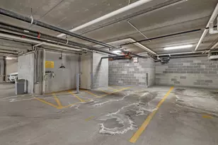 811 W 15th Pl, Chicago, IL 60608 - Photo 21