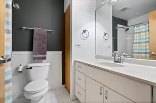 1307 S Wabash Ave, Chicago, IL 60605 - Photo 17