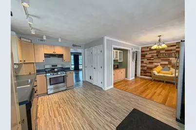 1126 W Stover Street, Freeport, IL 61032 - Photo 13