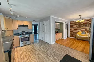 1126 W Stover St, Freeport, IL 61032 - Photo 13