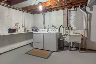 1126 W Stover St, Freeport, IL 61032 - Photo 29