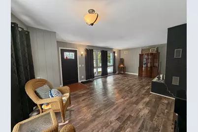 1126 W Stover Street, Freeport, IL 61032 - Photo 7